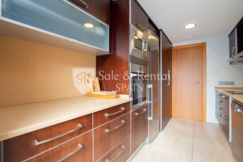 3 bedrooms apartment for sale in Tossa de Mar, Girona, Catalonia, Spain № 6692 - photo 13