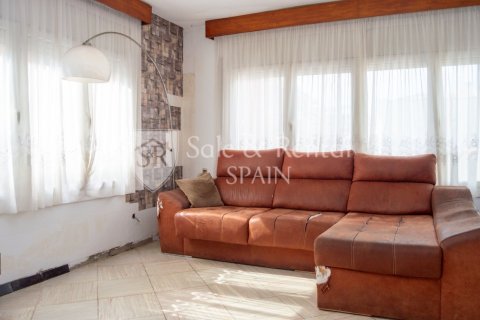 4 bedrooms house for sale in Malgrat de Mar, Barcelona, Catalonia, Spain № 6691 - photo 5
