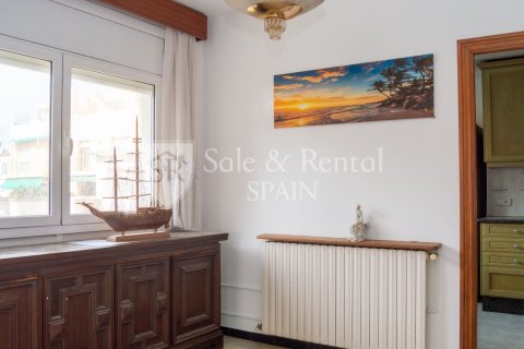 4 bedrooms house for sale in Malgrat de Mar, Barcelona, Catalonia, Spain № 6691 - photo 7