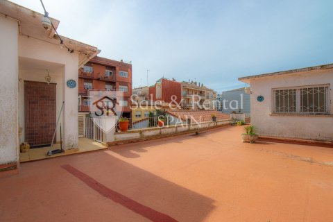 4 bedrooms house for sale in Malgrat de Mar, Barcelona, Catalonia, Spain № 6691 - photo 29