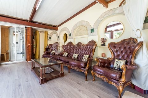 8 bedrooms house for sale in Lloret de Mar, Girona, Catalonia, Spain № 6693 - photo 5