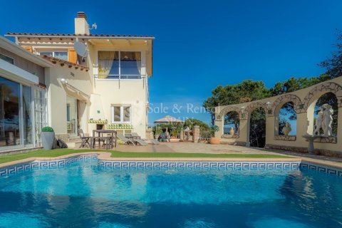 8 bedrooms house for sale in Lloret de Mar, Girona, Catalonia, Spain № 6693 - photo 27