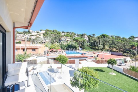 9 bedrooms house for sale in Lloret de Mar, Girona, Catalonia, Spain № 6695 - photo 29