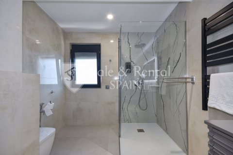 9 bedrooms house for sale in Lloret de Mar, Girona, Catalonia, Spain № 6695 - photo 13