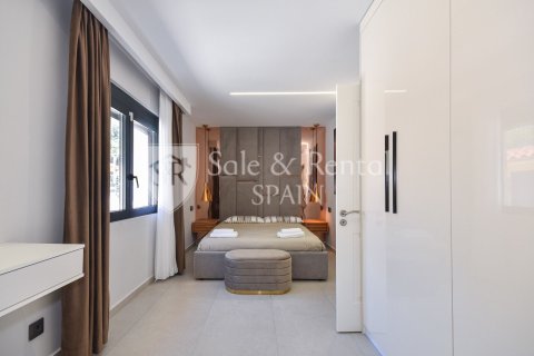 9 bedrooms house for sale in Lloret de Mar, Girona, Catalonia, Spain № 6695 - photo 11