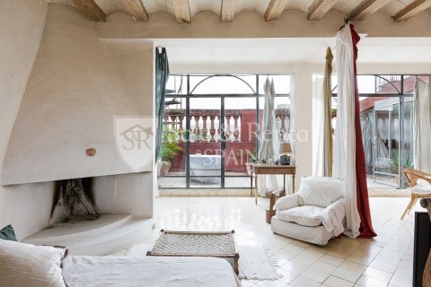 3 bedrooms apartment for sale in Barcelona, Catalonia, Spain № 6694 - photo 2