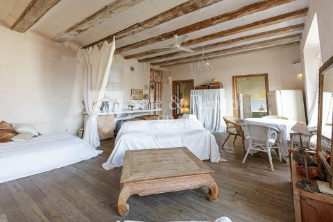 3 bedrooms apartment for sale in Barcelona, Catalonia, Spain № 6694 - photo 6