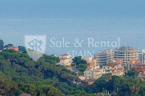 4 bedrooms house for sale in Lloret de Mar, Girona, Catalonia, Spain № 6674 - photo 4