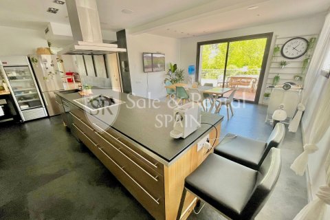 5 bedrooms house for sale in Blanes, Girona, Catalonia, Spain № 6671 - photo 11