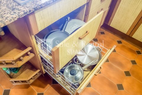 4 bedrooms house for sale in Blanes, Girona, Catalonia, Spain № 6675 - photo 11