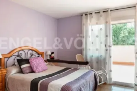 Купить дом в Ллинарс-дель-Вальес, Испания с 6 спален, 520м², № 2640 - фото 21