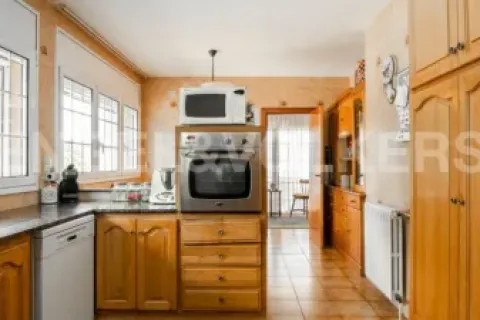 Купить дом в Ллинарс-дель-Вальес, Испания с 6 спален, 520м², № 2640 - фото 12