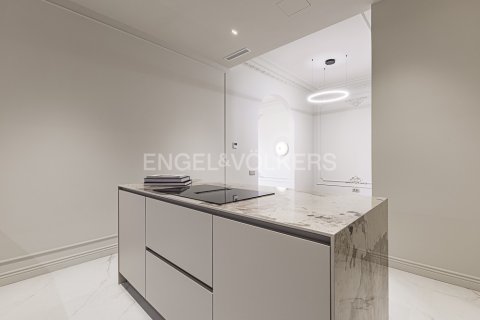 Купить квартиру в Эшампле, Испания с 4 спальни, 200м², № 2641 - фото 20