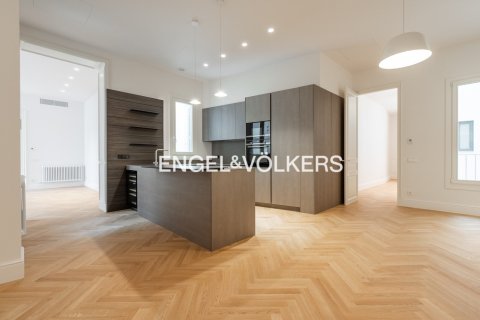 Купить квартиру в Старый город, Барселона, Испания с 2 спальни, 162м², № 2643 - фото 8