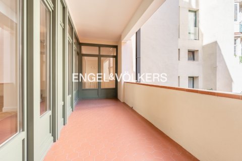 Купить квартиру в Старый город, Барселона, Испания с 2 спальни, 163м², № 2644 - фото 21