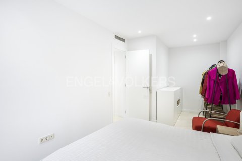 Купить квартиру в Сан-Марти, Барселона, Испания с 2 спальни, 81м², № 2646 - фото 16