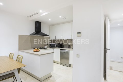 Купить квартиру в Сан-Марти, Барселона, Испания с 2 спальни, 81м², № 2646 - фото 8