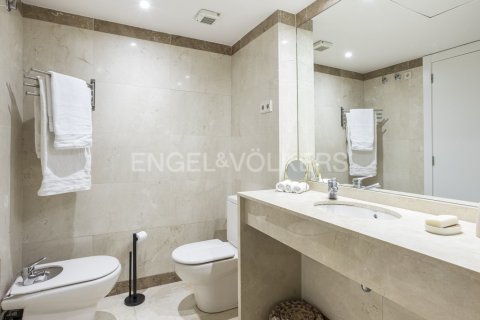 Купить квартиру в Сан-Марти, Барселона, Испания с 2 спальни, 81м², № 2646 - фото 25