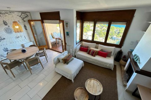 Купить квартиру в Калелья-де-Палафружель, Испания с 4 комнаты, № 1660 - фото 2