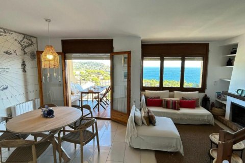 Купить квартиру в Калелья-де-Палафружель, Испания с 4 комнаты, № 1660 - фото 5