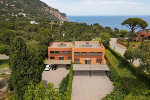 Купить таунхаус в Бегур, Испания с 5 комнат, № 1658 - фото 2