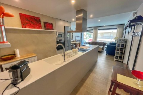 Купить квартиру в Сант Антони де Калонже, Испания с 4 комнаты, № 1657 - фото 6