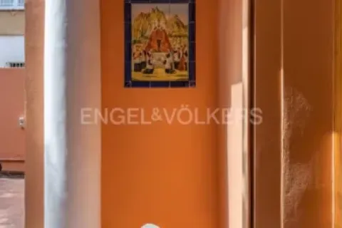 Дом с 4 спальнями в Сан-Кугат-дель-Вальесе, Барселона, Каталония, Испания № 2562