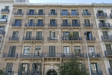 3 bedrooms apartment for sale in Barcelona, Catalonia, Spain № 6381 - photo 25