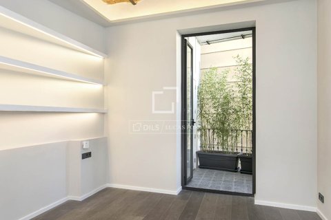 3 bedrooms apartment for sale in Barcelona, Catalonia, Spain № 6381 - photo 20