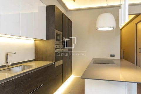 3 bedrooms apartment for sale in Barcelona, Catalonia, Spain № 6381 - photo 4