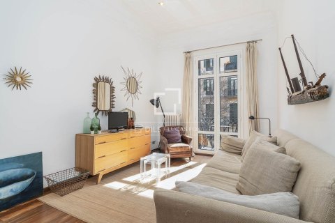 2 bedrooms apartment for sale in Barcelona, Catalonia, Spain № 6375 - photo 4