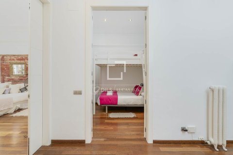 2 bedrooms apartment for sale in Barcelona, Catalonia, Spain № 6375 - photo 26