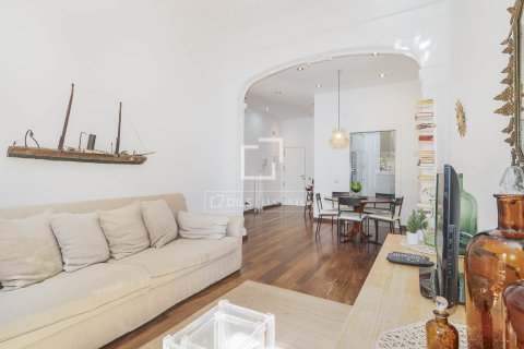 2 bedrooms apartment for sale in Barcelona, Catalonia, Spain № 6375 - photo 6