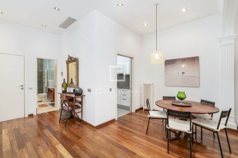 2 bedrooms apartment for sale in Barcelona, Catalonia, Spain № 6375 - photo 27