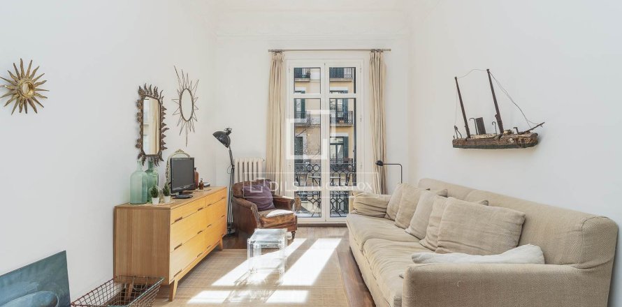 2 bedrooms apartment for sale in Barcelona, Catalonia, Spain № 6375