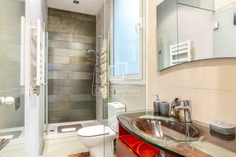 2 bedrooms apartment for sale in Barcelona, Catalonia, Spain № 6375 - photo 22