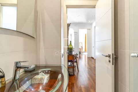 2 bedrooms apartment for sale in Barcelona, Catalonia, Spain № 6375 - photo 23