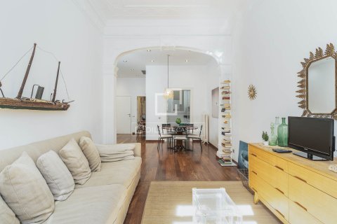 2 bedrooms apartment for sale in Barcelona, Catalonia, Spain № 6375 - photo 5