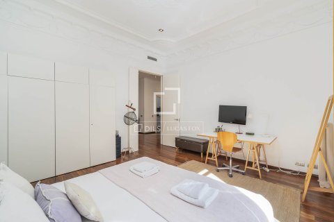 2 bedrooms apartment for sale in Barcelona, Catalonia, Spain № 6375 - photo 20