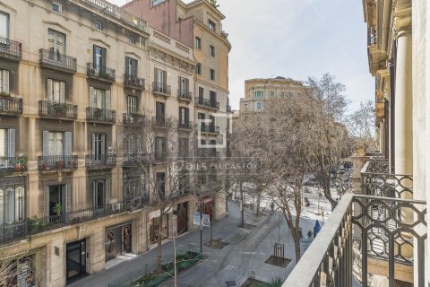 2 bedrooms apartment for sale in Barcelona, Catalonia, Spain № 6375 - photo 18