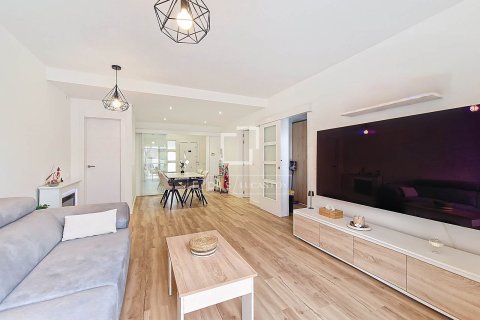 4 bedrooms villa for sale in Vilanova i la Geltru, Barcelona, Catalonia, Spain № 6376 - photo 15