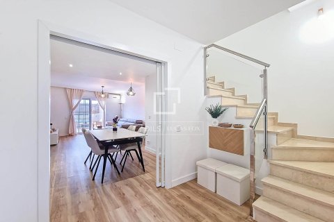 4 bedrooms villa for sale in Vilanova i la Geltru, Barcelona, Catalonia, Spain № 6376 - photo 6