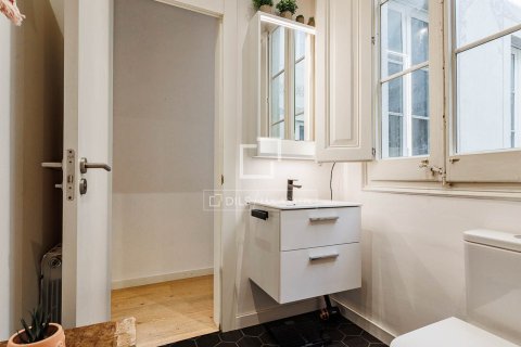 Купить квартиру в Барселона, Испания с 2 спальни, 105м², № 6379 - фото 19