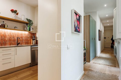 Купить квартиру в Барселона, Испания с 2 спальни, 105м², № 6379 - фото 12