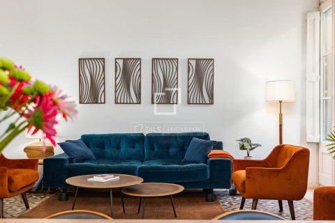 Купить квартиру в Барселона, Испания с 2 спальни, 105м², № 6379 - фото 2