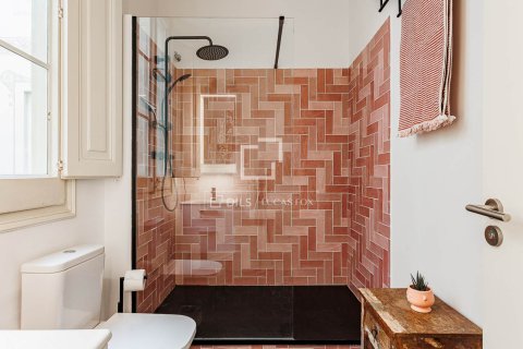 Купить квартиру в Барселона, Испания с 2 спальни, 105м², № 6379 - фото 18