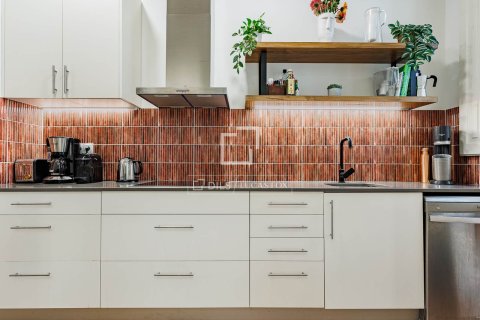 Купить квартиру в Барселона, Испания с 2 спальни, 105м², № 6379 - фото 16