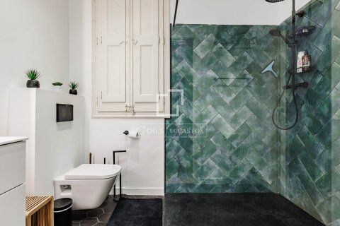 Купить квартиру в Барселона, Испания с 2 спальни, 105м², № 6379 - фото 26