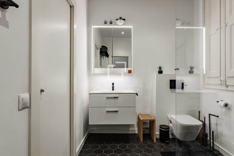 Купить квартиру в Барселона, Испания с 2 спальни, 105м², № 6379 - фото 25