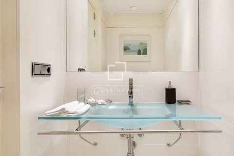 2 chambres penthouse à vendre à Barcelona, Catalonia, Spain № 3934 - photo 23